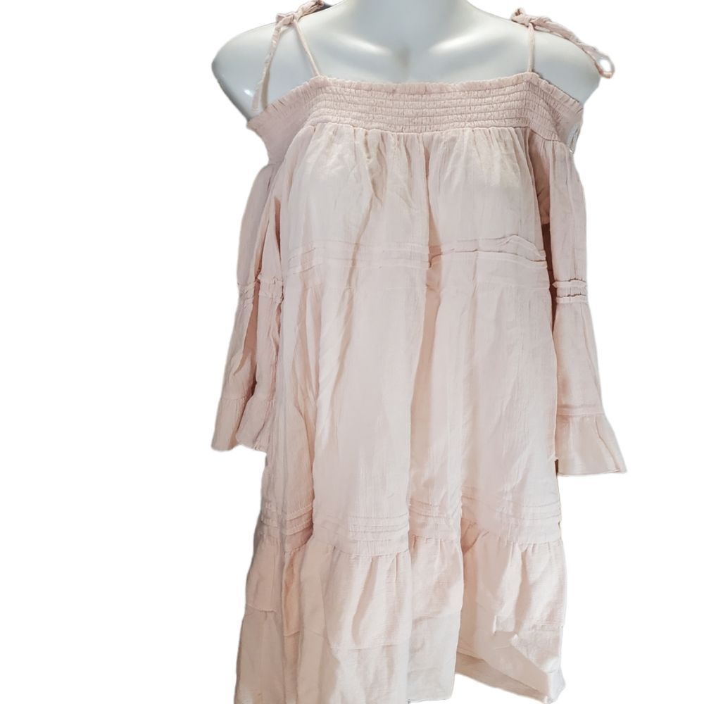 ROMEO & JULIET COUTURE blush beach dress cold shoulder L